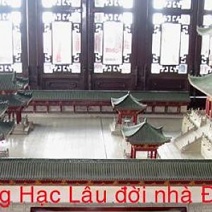 Hoang-hac-lau-02